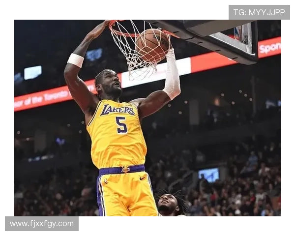 湖人险胜快船球员评价分化明显